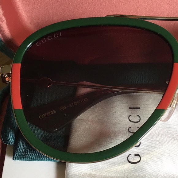 NWT Gucci Urban Pilot Web Block Aviator Sunglasses - Picture 3 of 4